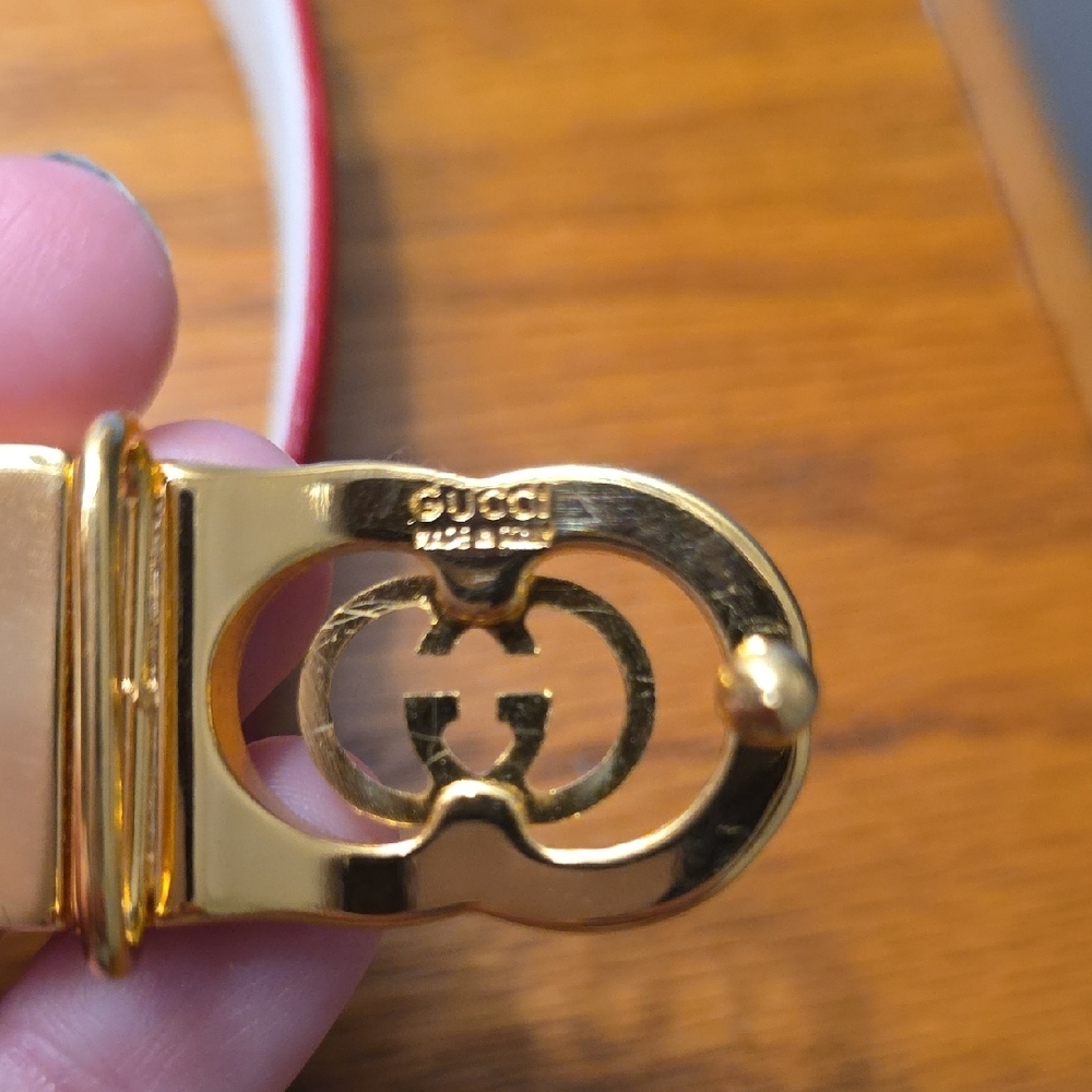 Gucci Women's Vintage Red Leather Belt (Size 70/28) - Picture 3 of 11